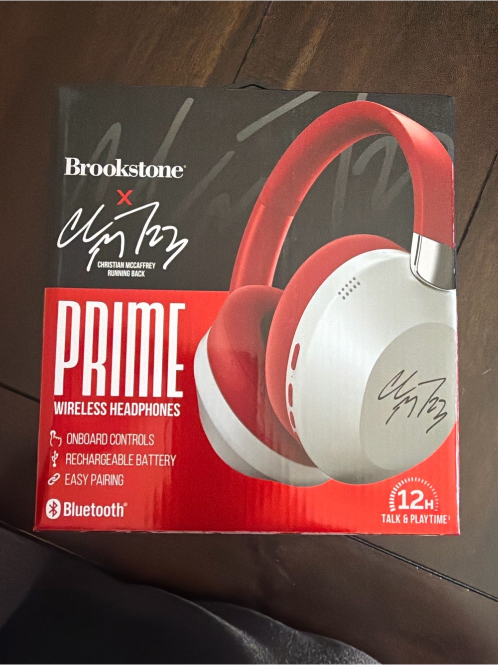 Brookstone Prime Wireless Headphones — Red and White